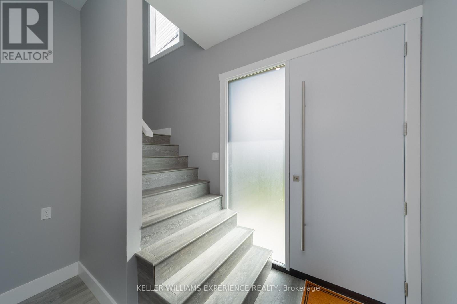1055 Henry Street, Tay (Waverley), Ontario  L0L 1P0 - Photo 14 - S13856394