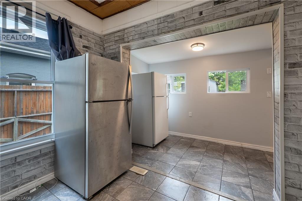 137 Alfred Street, Brantford, Ontario  N3S 5G7 - Photo 26 - 40862036