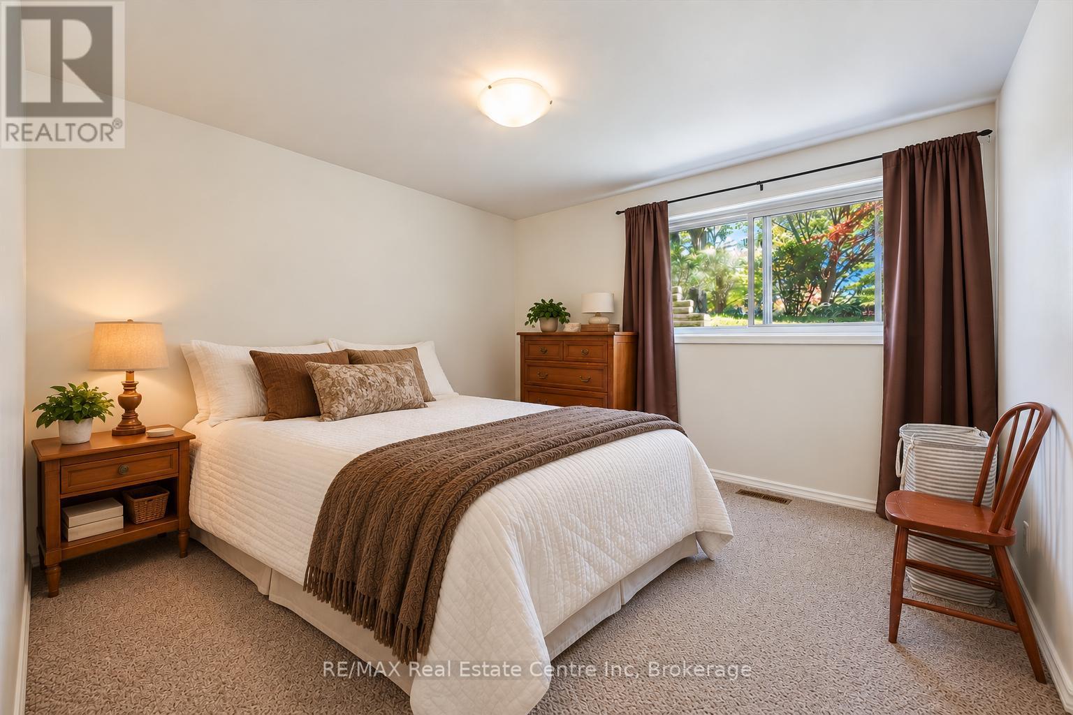 38 Callander Drive, Guelph, Ontario  N1E 4H5 - Photo 15 - X13856392