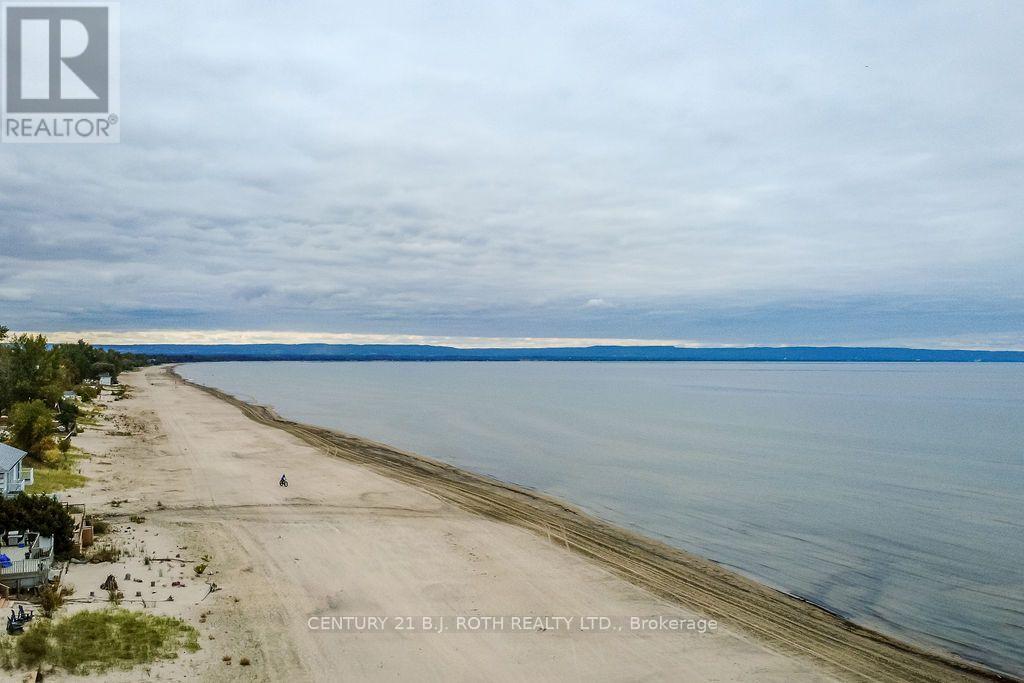 230 Shore Lane, Wasaga Beach, Ontario  L9Z 2J1 - Photo 3 - S13824298