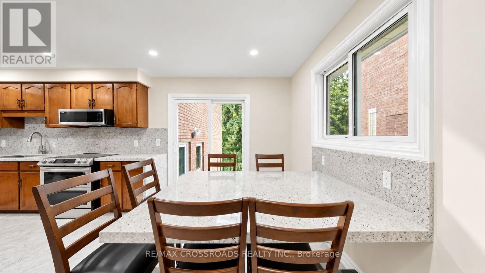 7 - 106 Stilecroft Drive, Toronto, Ontario  M3J 1A9 - Photo 13 - W13856406