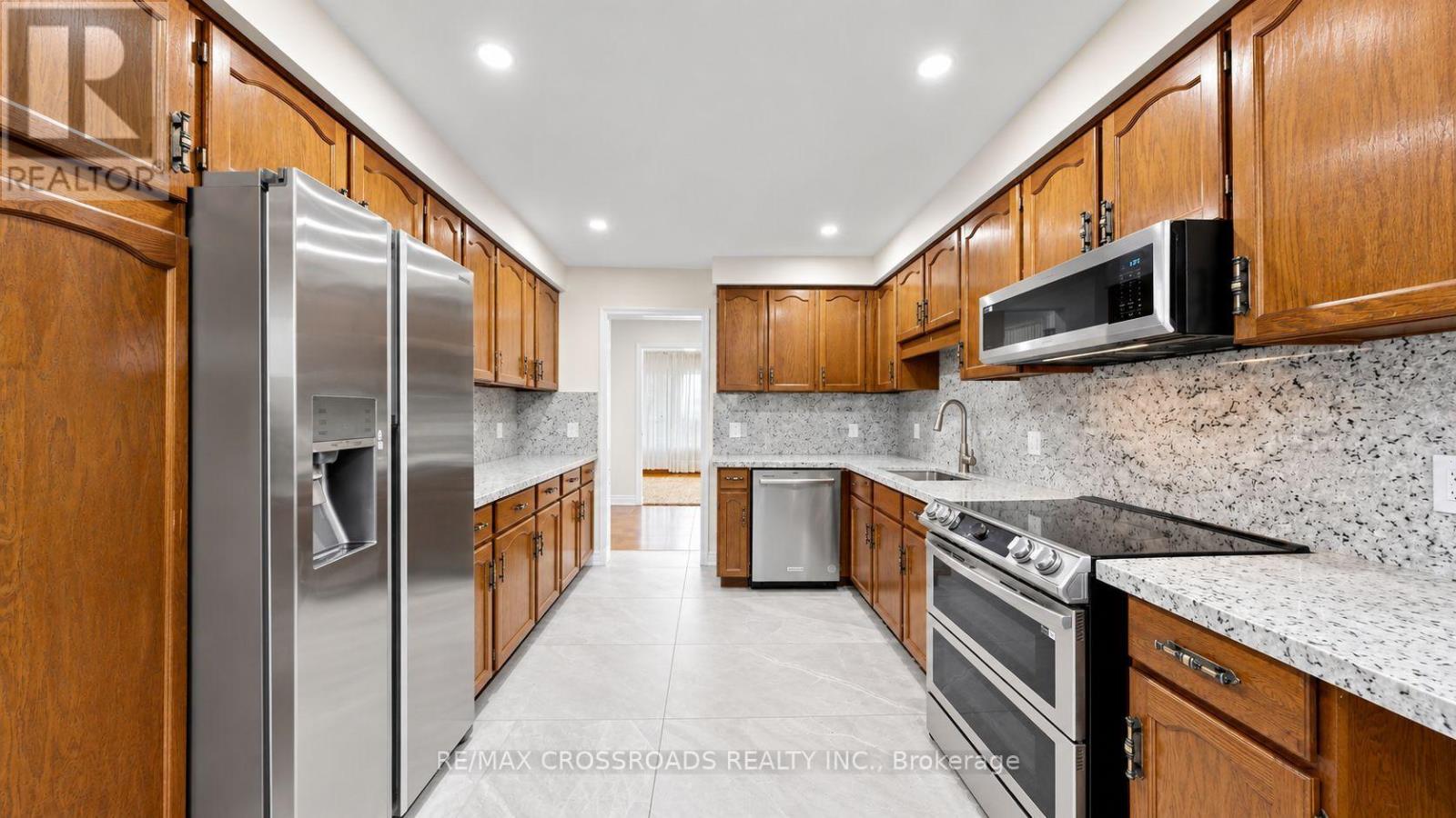 5 - 106 Stilecroft Drive, Toronto, Ontario  M3J 1A9 - Photo 12 - W13856410