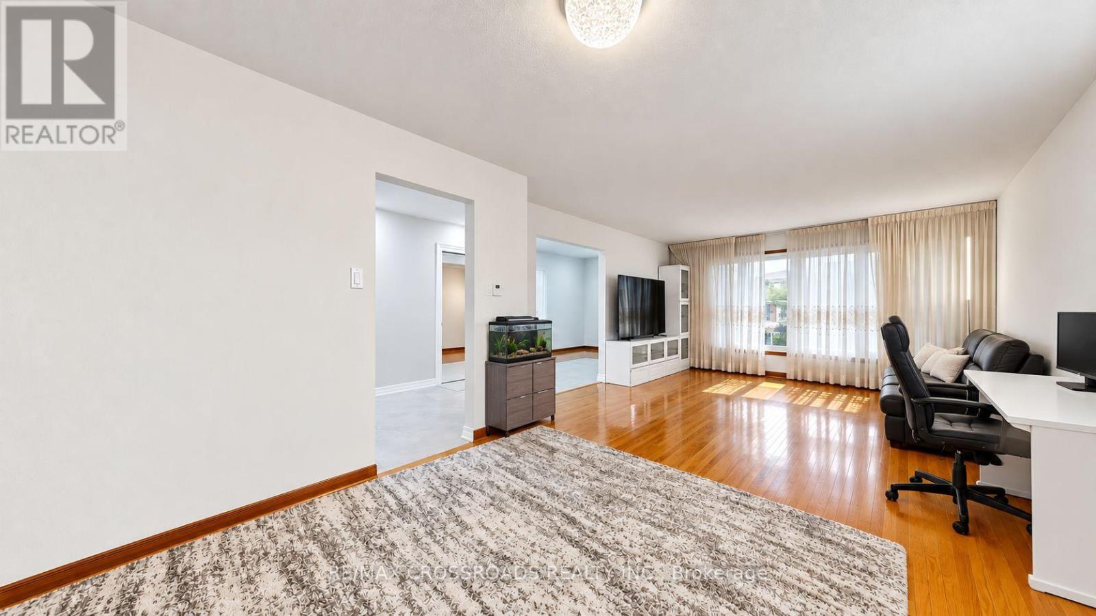 5 - 106 Stilecroft Drive, Toronto, Ontario  M3J 1A9 - Photo 7 - W13856410