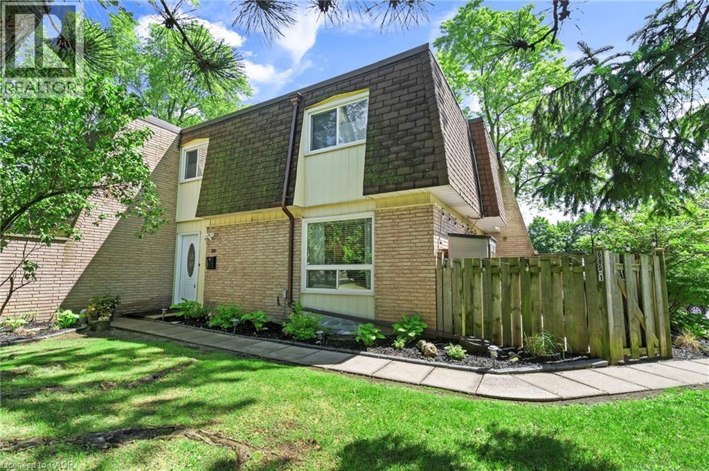 685 FRANCIS Road Unit# 1 Burlington Ontario Canada L7T3X6 2