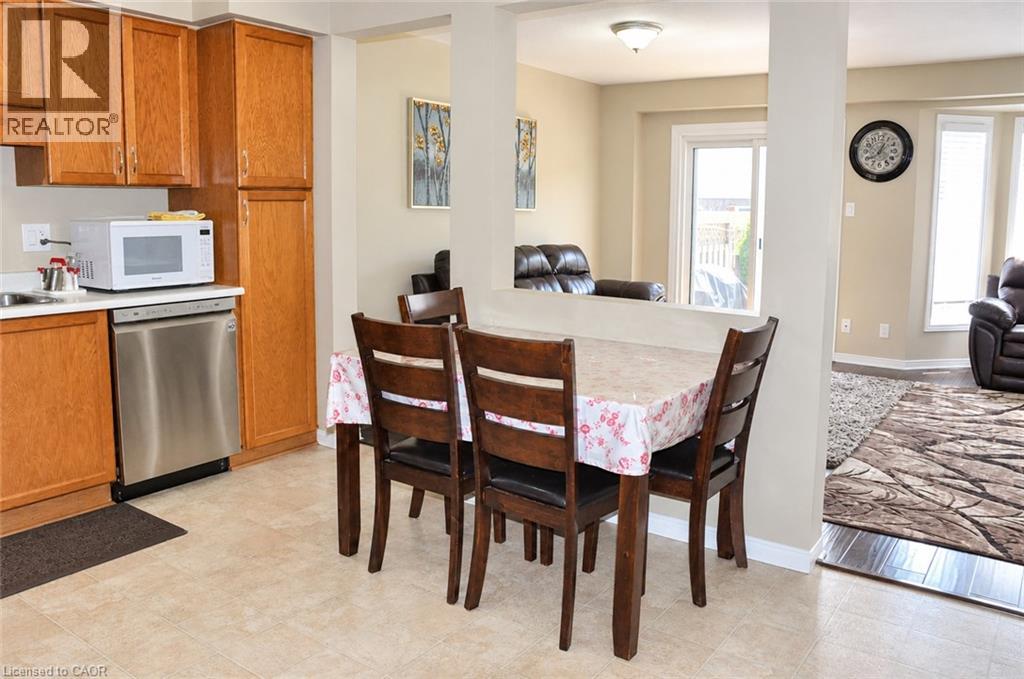 525 Oakvale Drive Unit# 2, Waterloo, Ontario  N2T 2G8 - Photo 4 - 40867174
