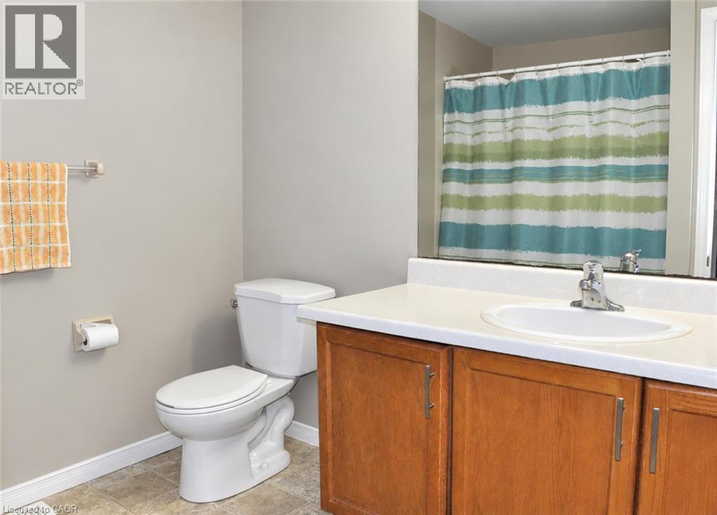 525 Oakvale Drive Unit# 2, Waterloo, Ontario  N2T 2G8 - Photo 9 - 40867174