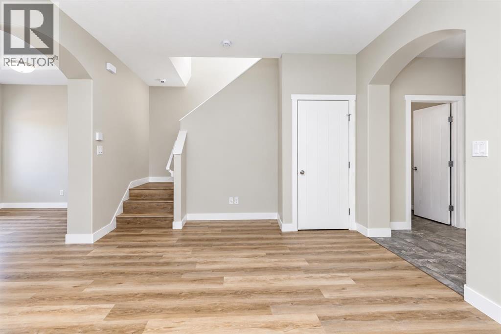 8 Sullivan Close, Red Deer, Alberta  T4R 0P9 - Photo 8 - A2337745