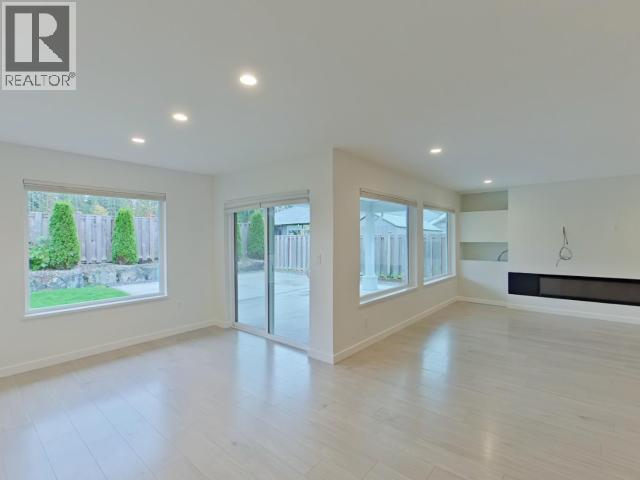 7129 EDGEHILL CRESCENT