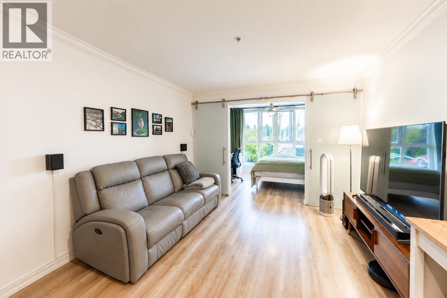 406 5629 Dunbar Street, Vancouver, British Columbia V6N 1W5 - Photo 3 - R3168937