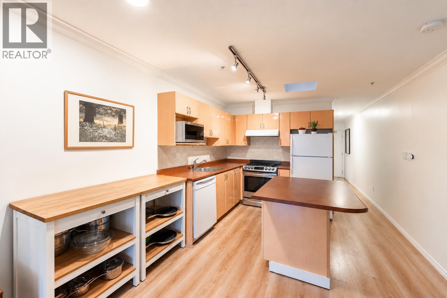 406 5629 Dunbar Street, Vancouver, British Columbia V6N 1W5 - Photo 6 - R3168937