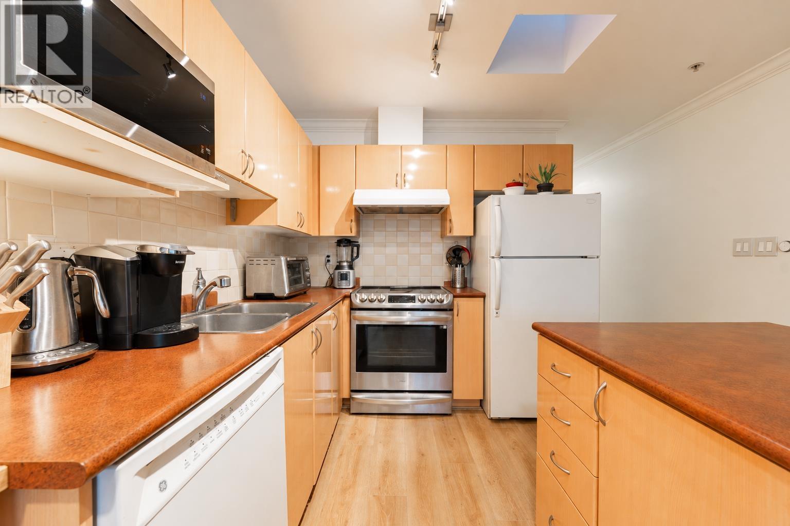 406 5629 Dunbar Street, Vancouver, British Columbia V6N 1W5 - Photo 9 - R3168937
