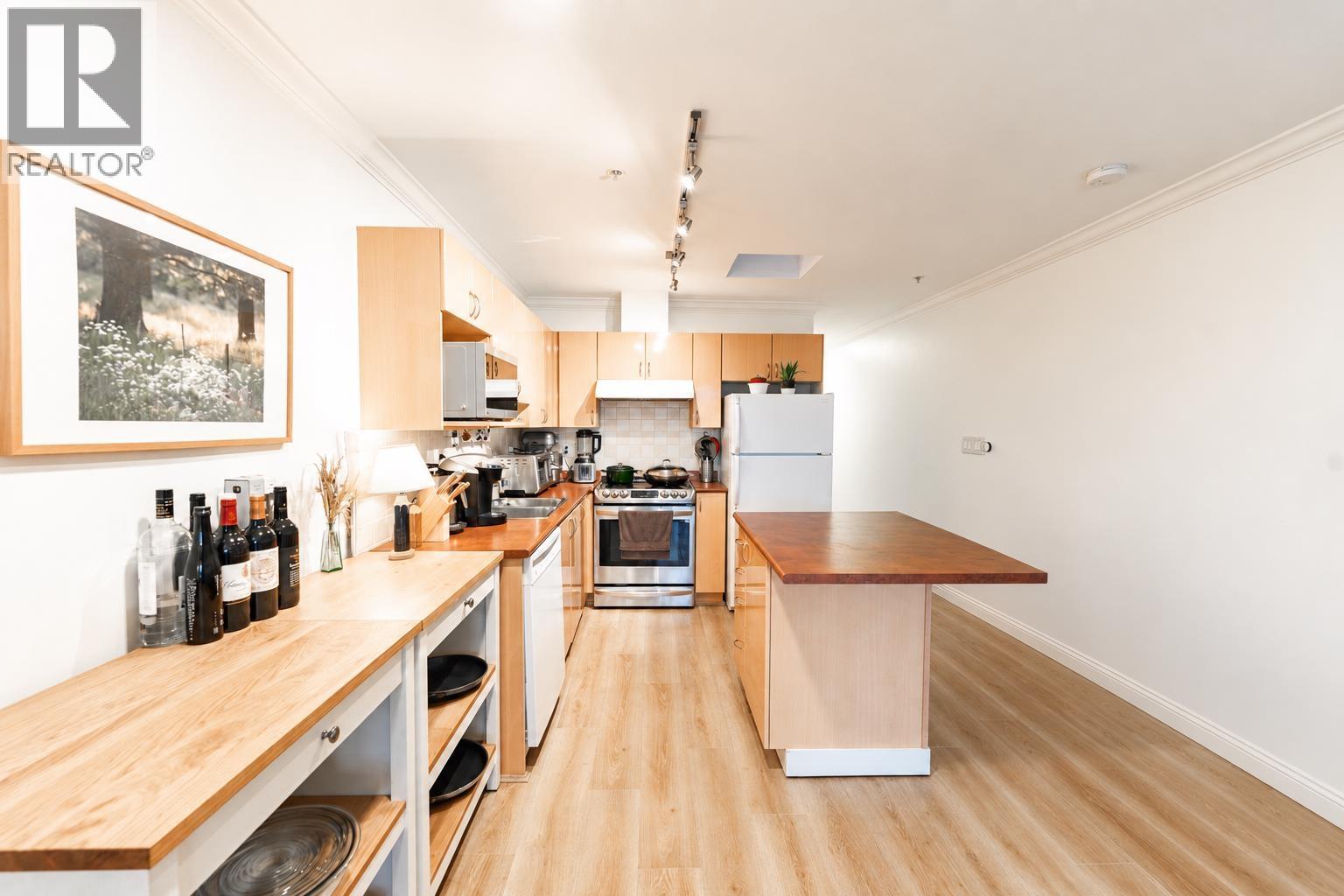 406 5629 Dunbar Street, Vancouver, British Columbia V6N 1W5 - Photo 12 - R3168937