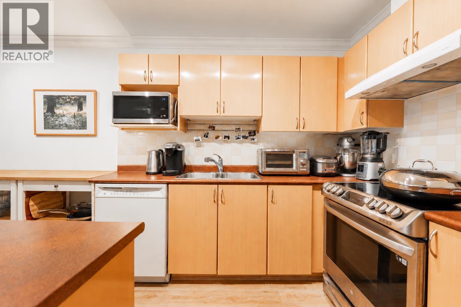406 5629 Dunbar Street, Vancouver, British Columbia V6N 1W5 - Photo 10 - R3168937
