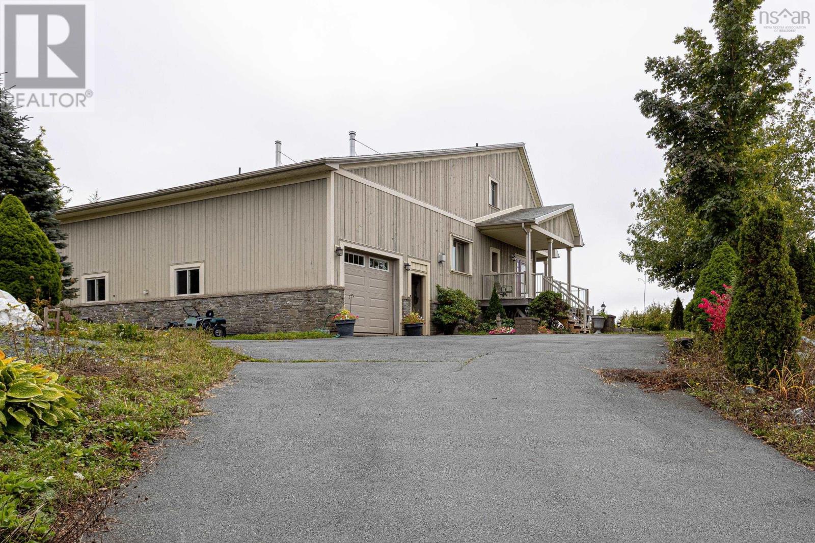 440 Westwood Boulevard, Upper Tantallon, Nova Scotia  B3Z 4K3 - Photo 2 - 202625017