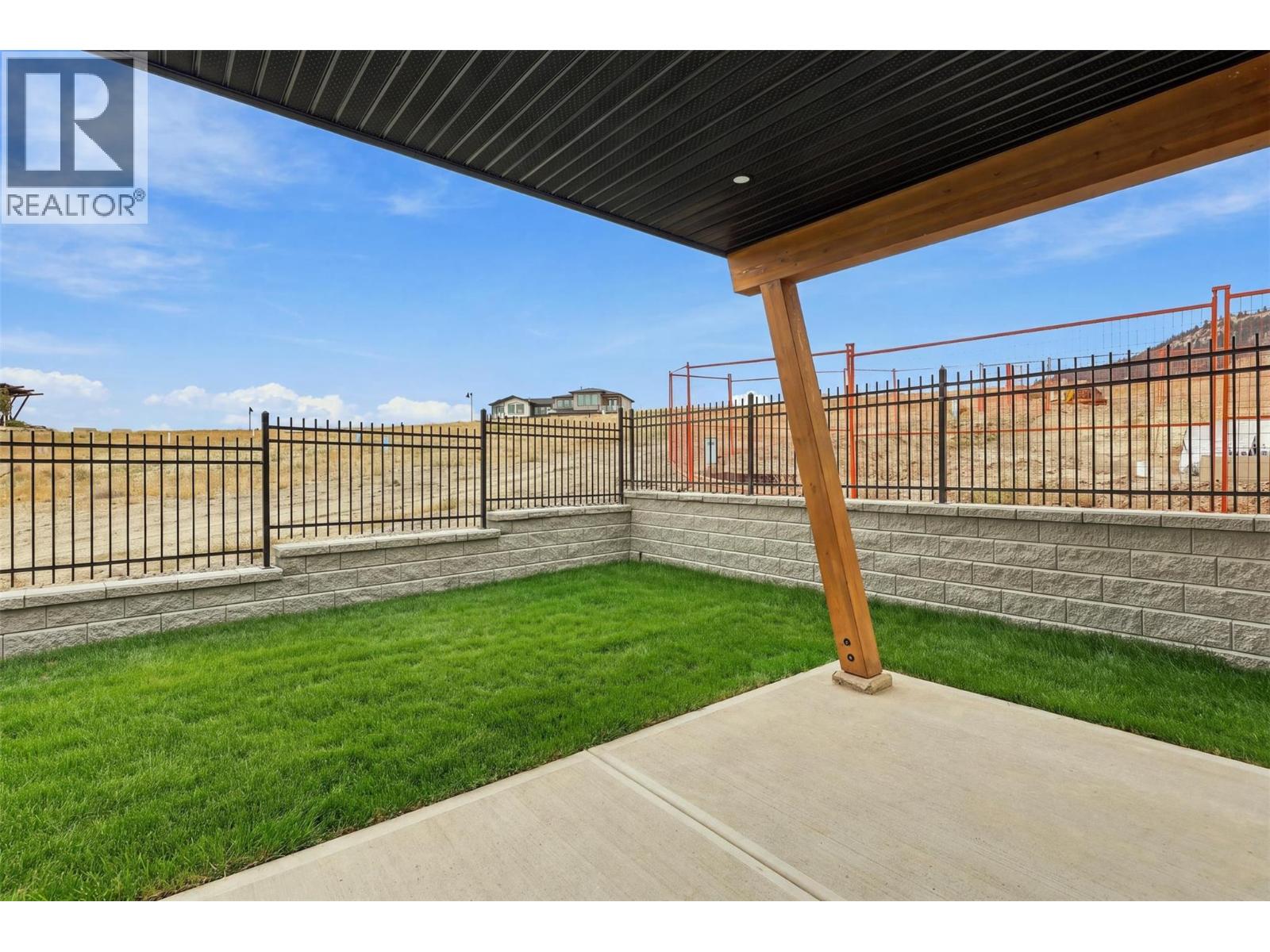 38 RUE CHEVAL NOIR Unit# 411