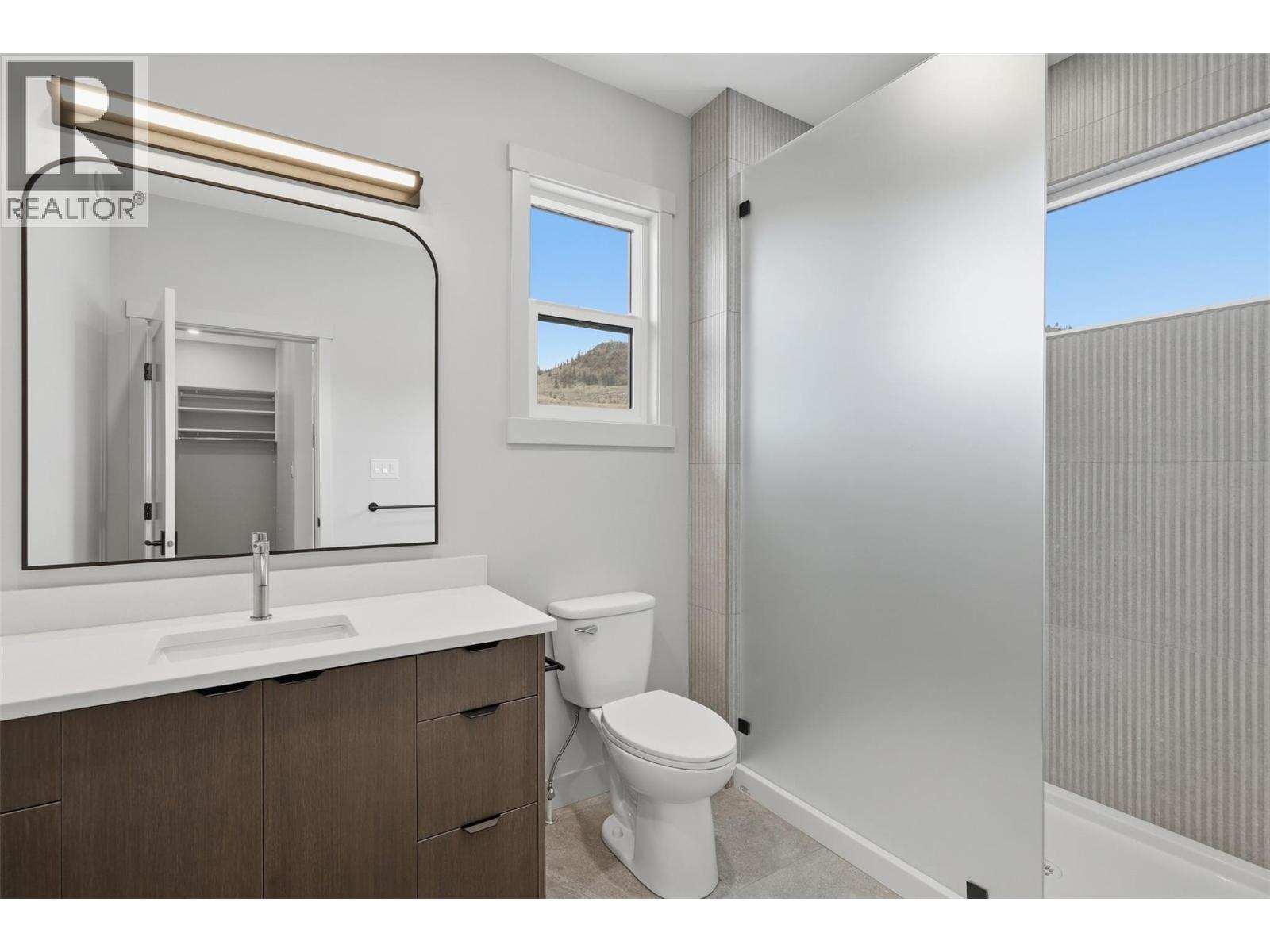 38 RUE CHEVAL NOIR Unit# 411