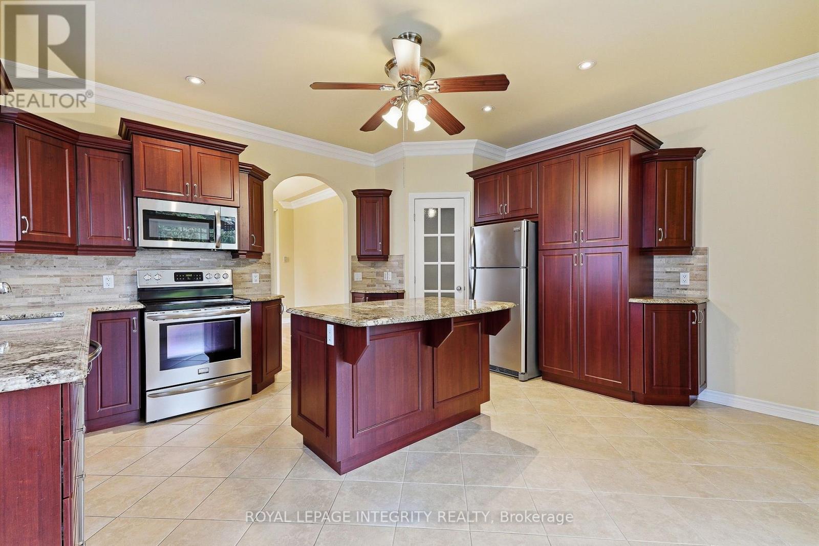 888 Hiawatha Park Road, Ottawa, Ontario  K1C 3B1 - Photo 13 - X13850546
