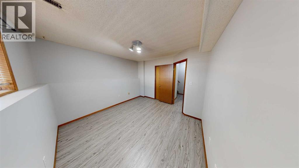 B, 9408 100 Avenue
