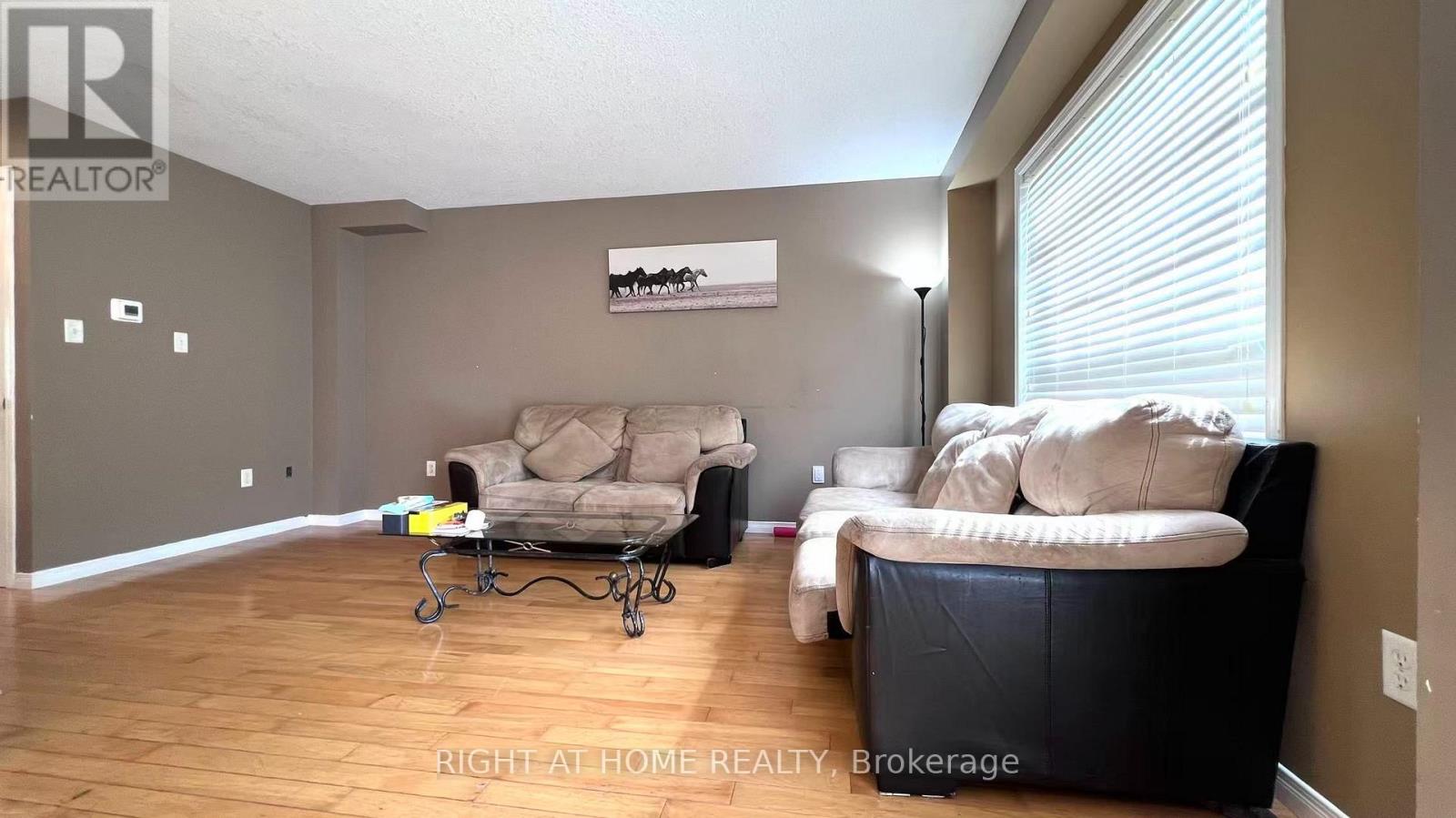 858 Whetherfield Street, London North, Ontario  N6H 5T7 - Photo 3 - X13856488