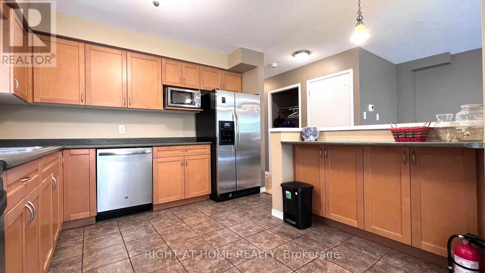 858 Whetherfield Street, London North, Ontario  N6H 5T7 - Photo 6 - X13856488