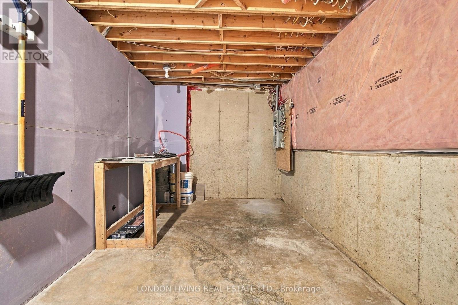 31 - 1625 Purser Street, London East, Ontario  N5V 0A7 - Photo 41 - X13856592