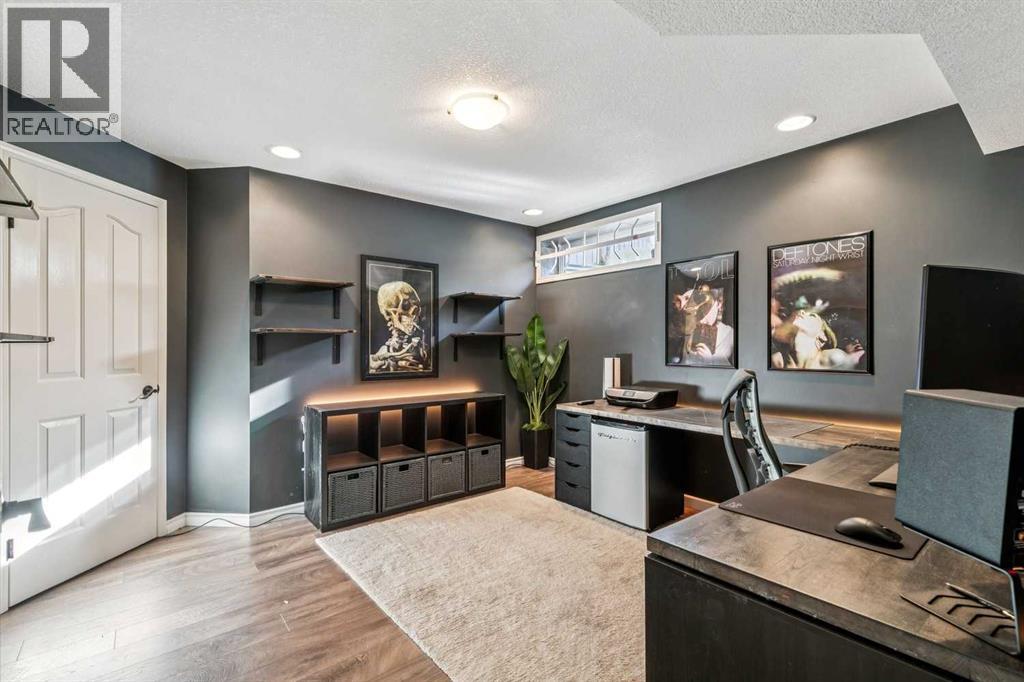 36 Hidden Ranch Mews NW