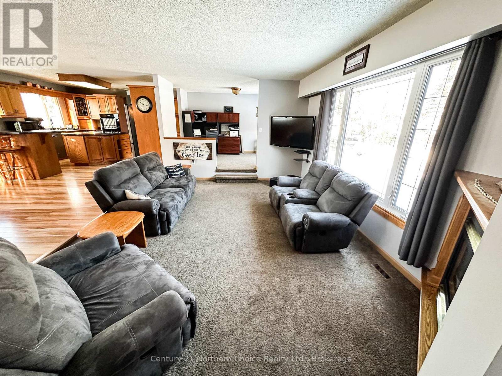 481 Goldpines Road, Ear Falls, Ontario  P0V 1T0 - Photo 14 - X13754062
