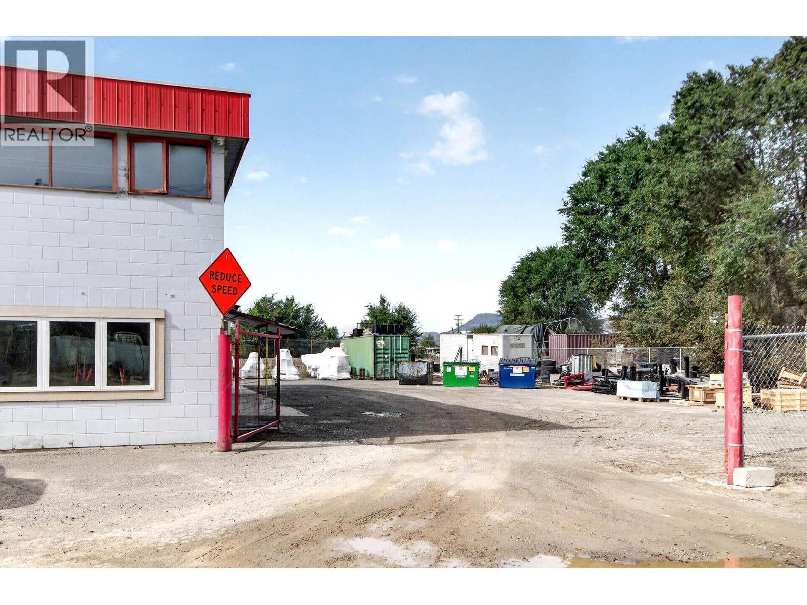 728 Tagish Street, Kamloops, British Columbia  V2H 1B7 - Photo 36 - 10402489