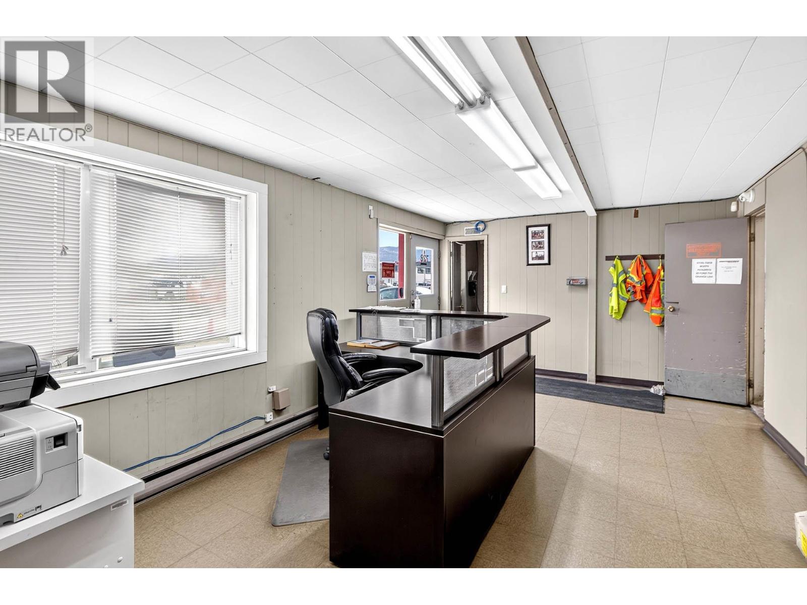 728 Tagish Street, Kamloops, British Columbia  V2H 1B7 - Photo 41 - 10402489