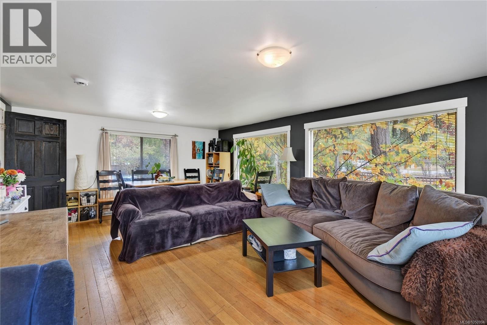 129 Hereford Ave
