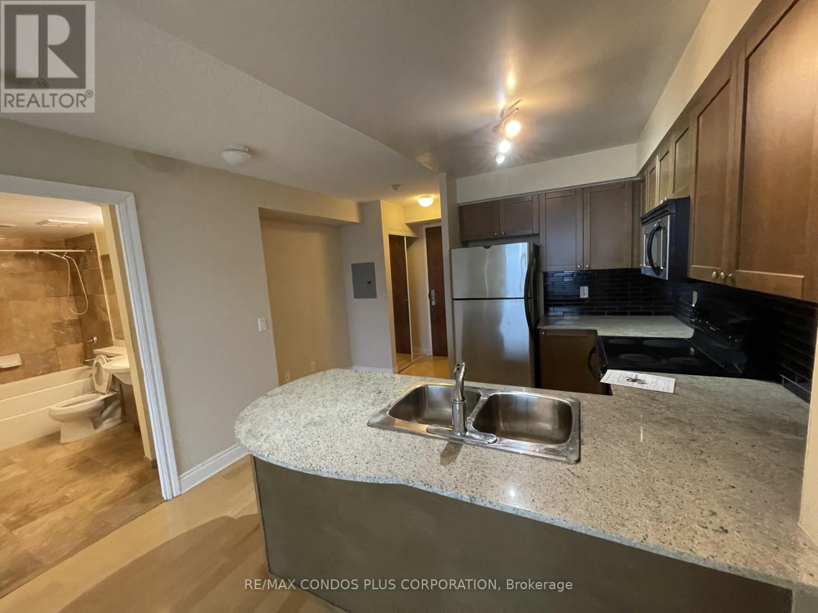 3904 - 763 Bay Street, Toronto, Ontario  M5G 2R3 - Photo 7 - C13856458