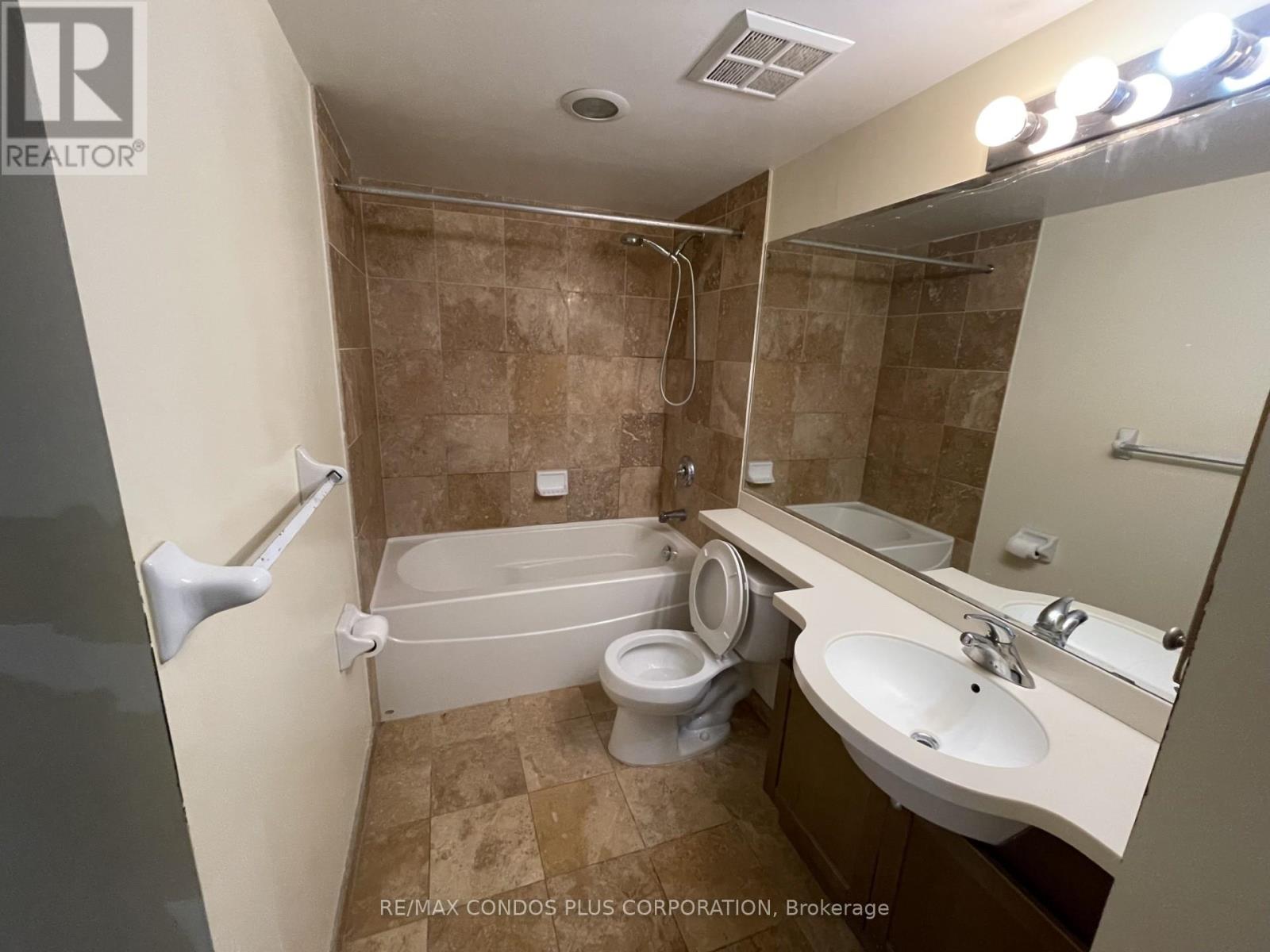 3904 - 763 Bay Street, Toronto, Ontario  M5G 2R3 - Photo 9 - C13856458