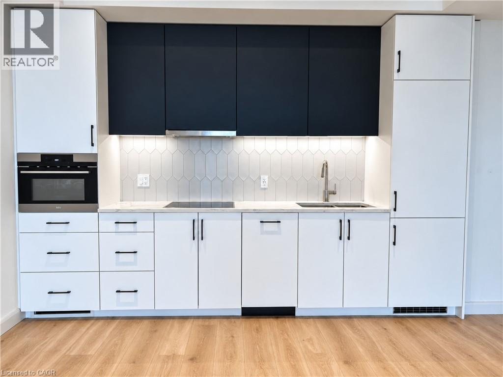 741 King Street W Unit# 1508, Kitchener, Ontario  N2G 0E9 - Photo 4 - 40868055