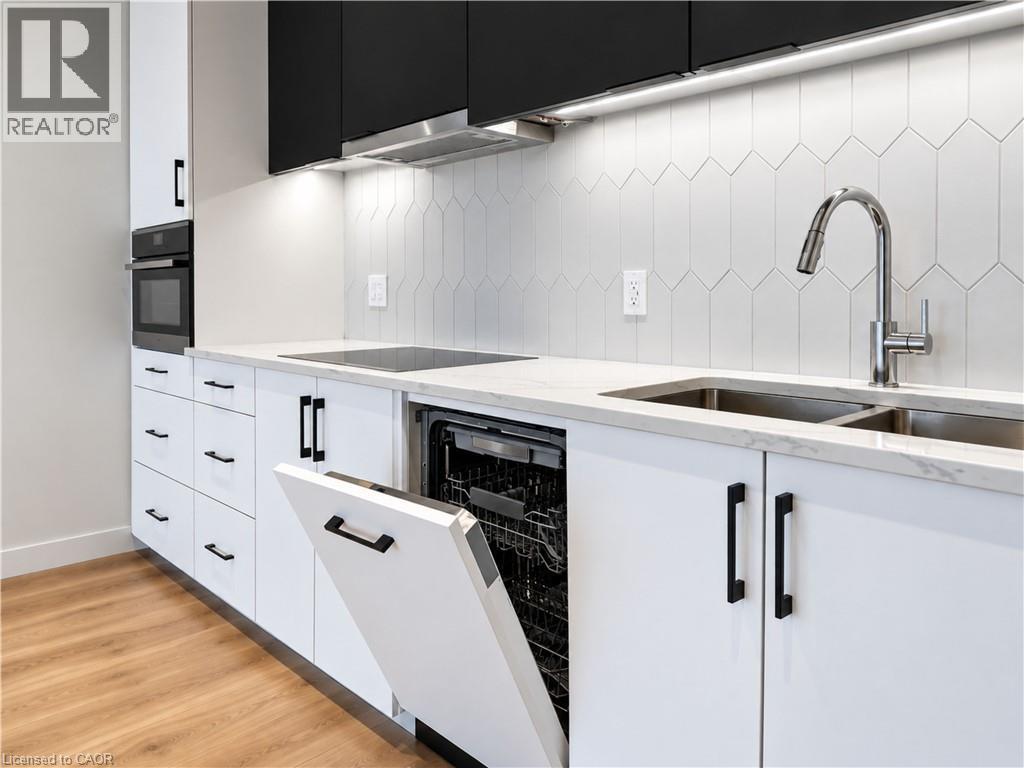 741 King Street W Unit# 1508, Kitchener, Ontario  N2G 0E9 - Photo 6 - 40868055