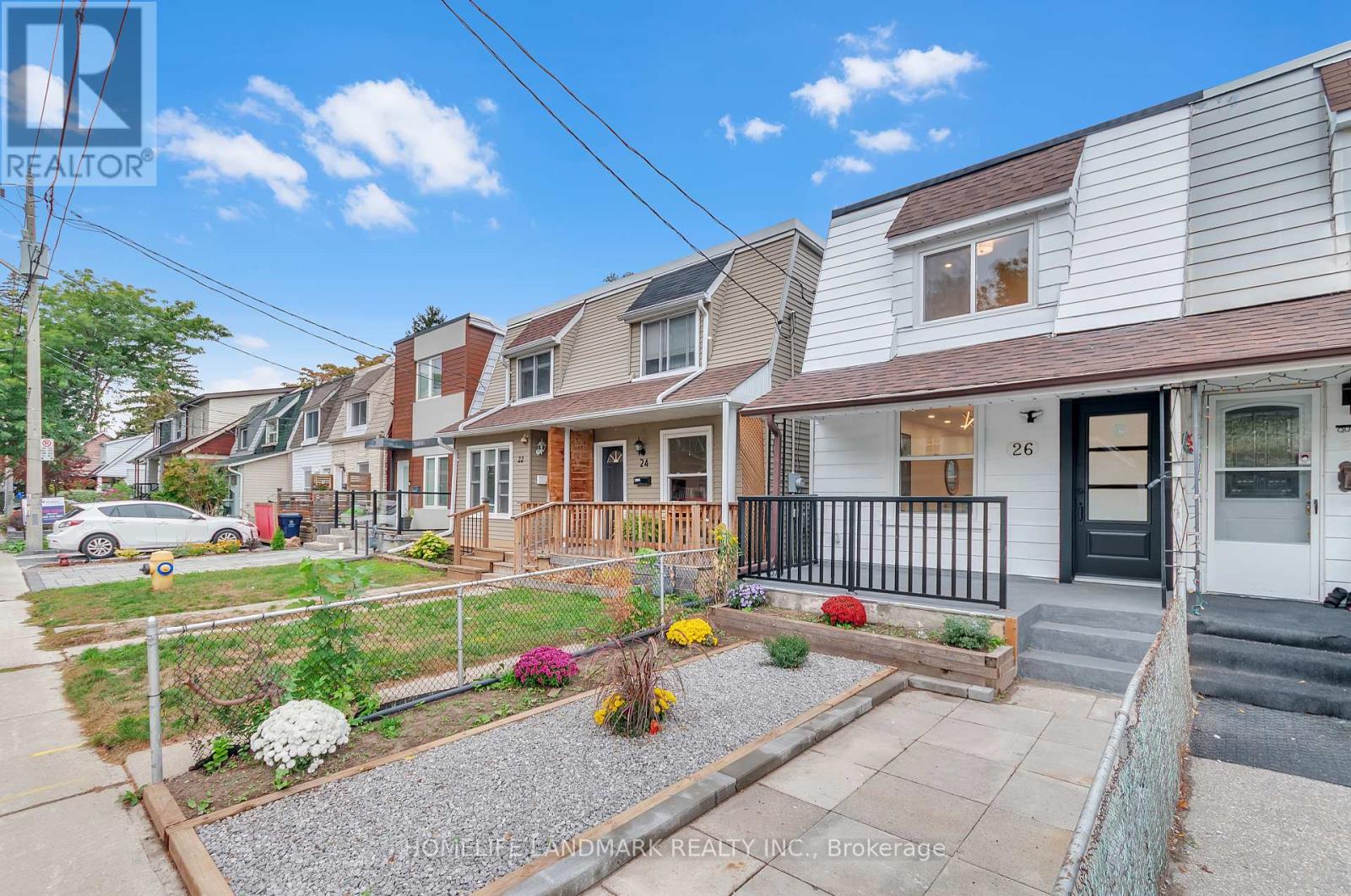 26 Queensdale Avenue, Toronto, Ontario  M4J 1X9 - Photo 2 - E13856682