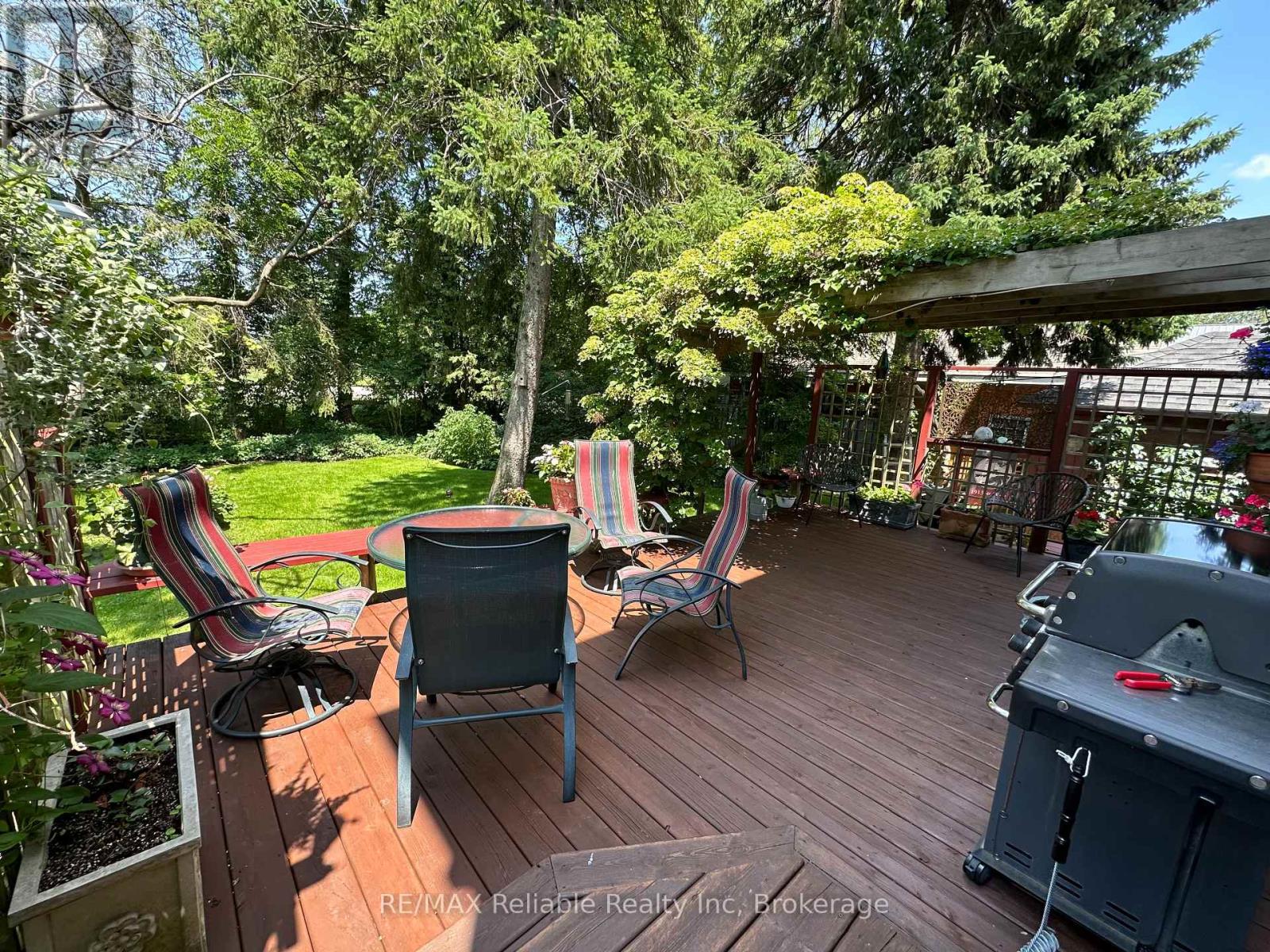 19 Sparling Street, Huron East, Ontario  N0K 1W0 - Photo 15 - X13856490
