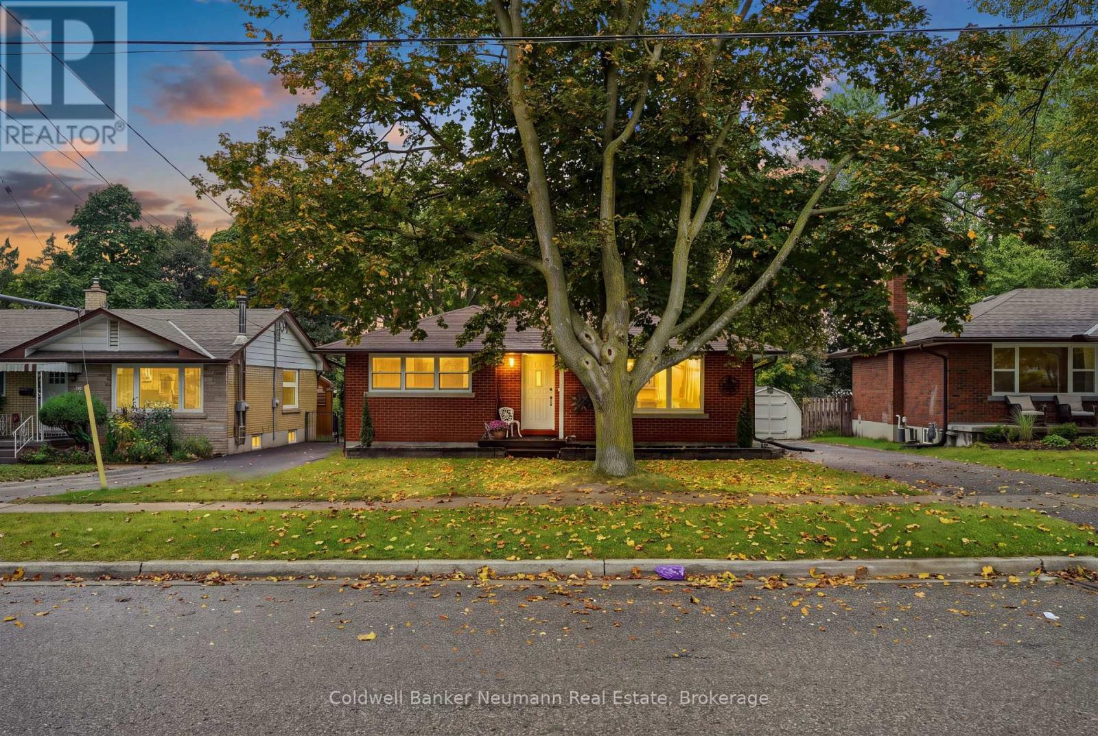 82 Knightswood Boulevard, Guelph, Ontario  N1E 3W7 - Photo 36 - X13856524