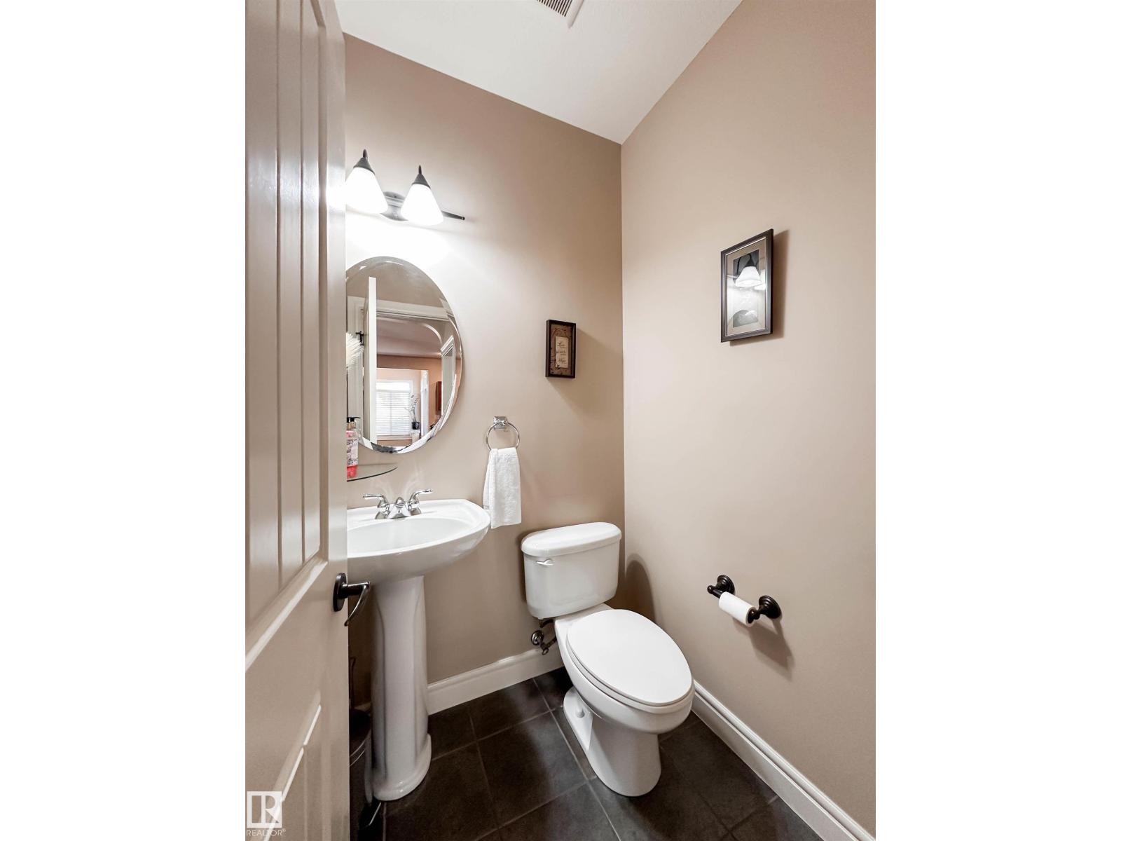 16 NORMANDEAU CR