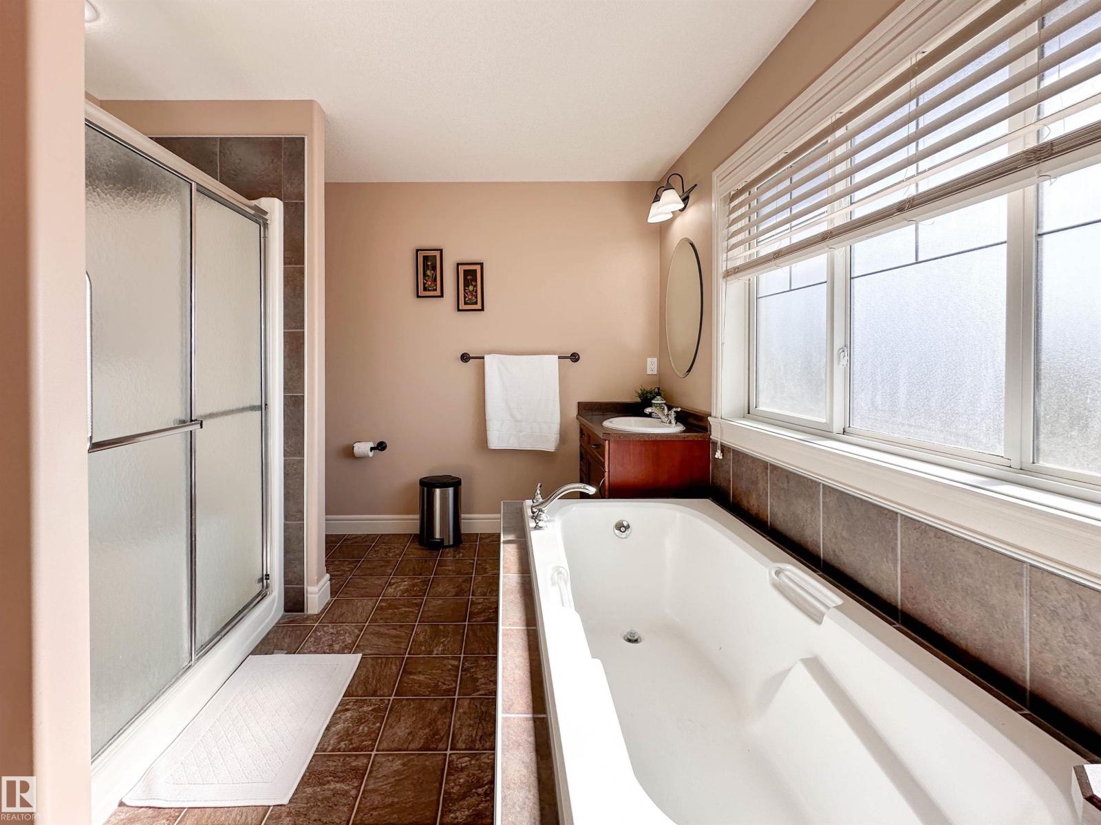 16 NORMANDEAU CR