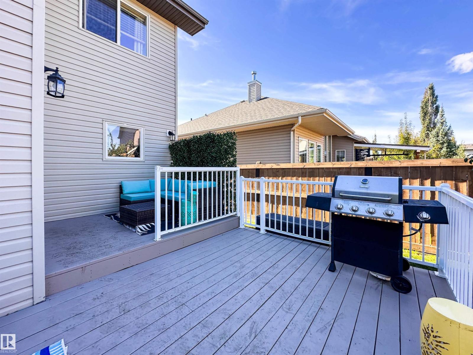 16 NORMANDEAU CR