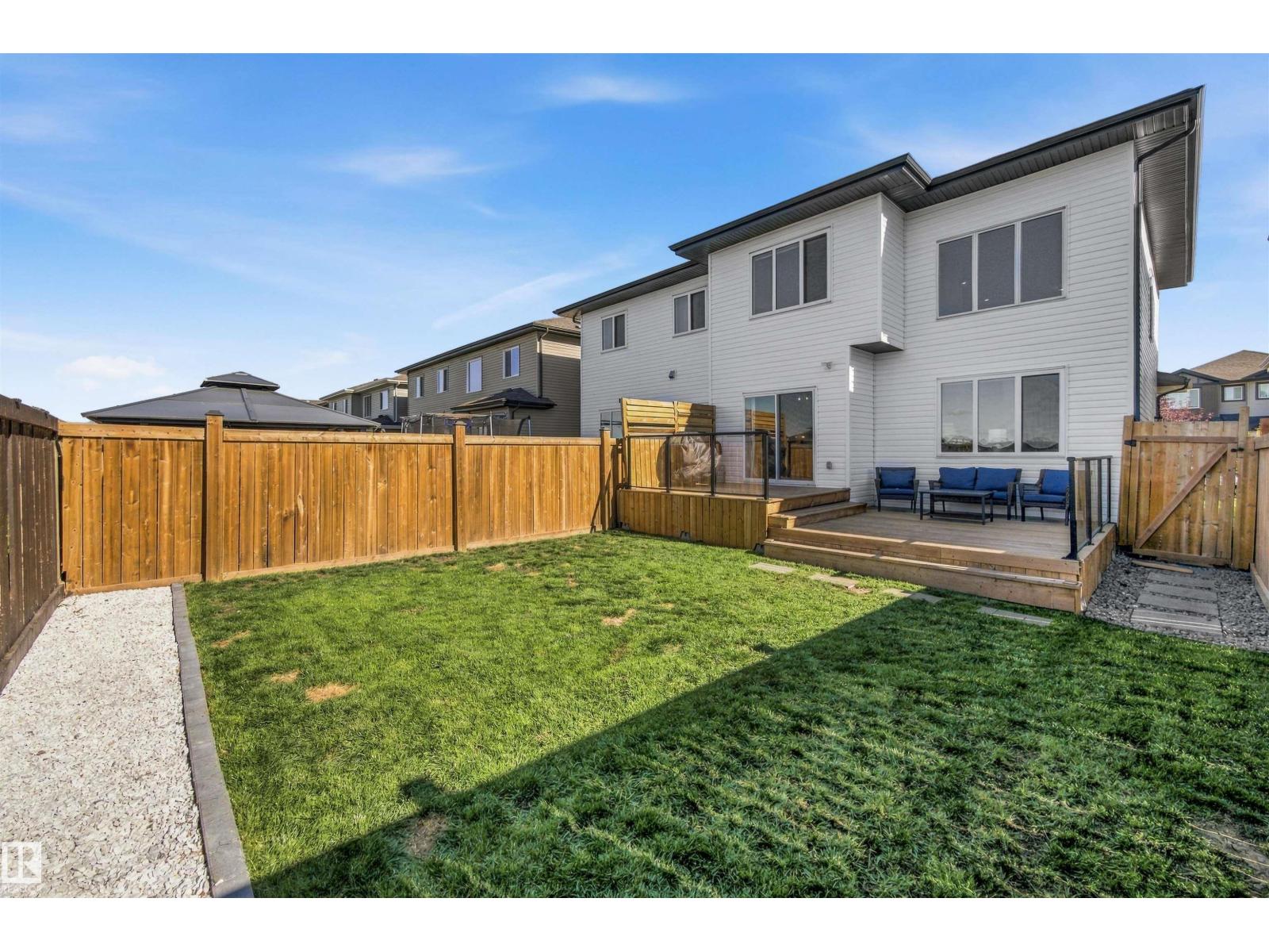 93 SPRINGBROOK WD