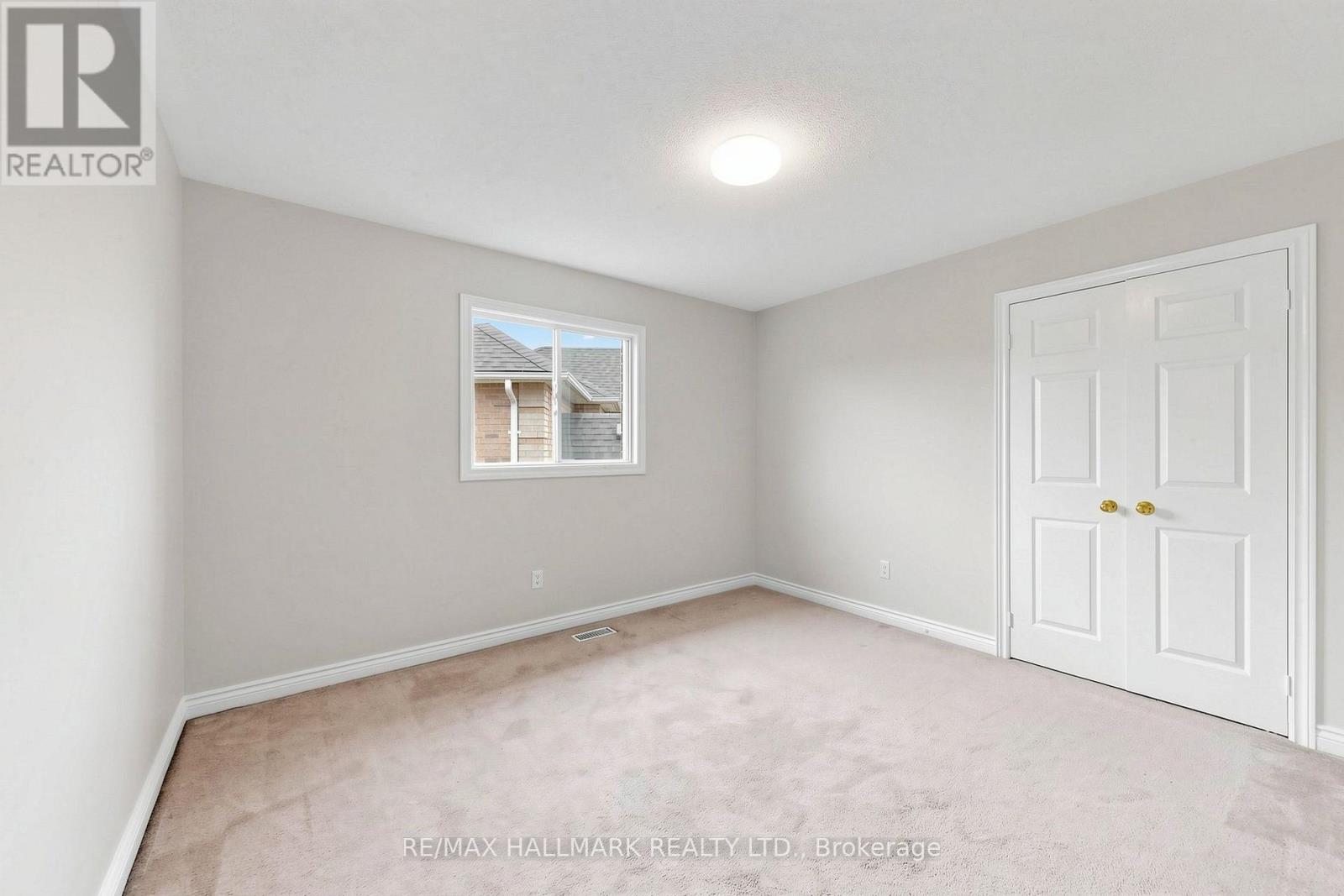 10 Driftwood Court, Richmond Hill, Ontario  L4E 3K8 - Photo 21 - N13856468