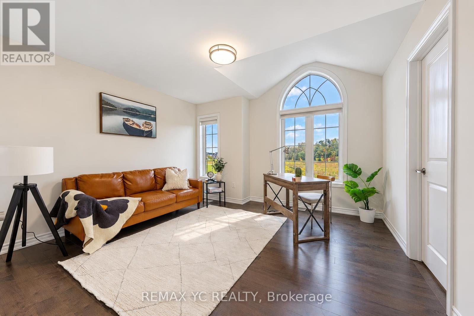 126 Durham Avenue, Barrie, Ontario  L9J 0W7 - Photo 23 - S13856492