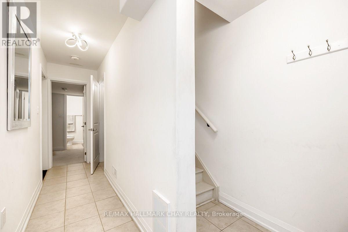 199 Ardagh Road, Barrie (Ardagh), Ontario  L4N 3V5 - Photo 5 - S13856700
