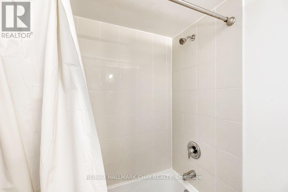 199 Ardagh Road, Barrie (Ardagh), Ontario  L4N 3V5 - Photo 9 - S13856700