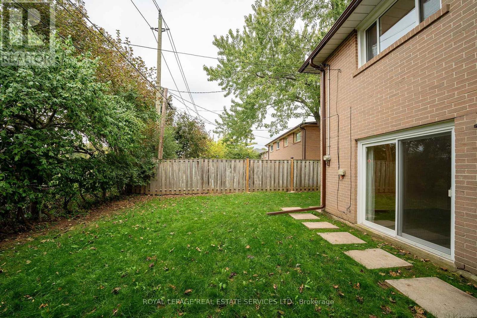 1254 Napier Crescent, Oakville, Ontario  L6H 2A4 - Photo 23 - W13856454