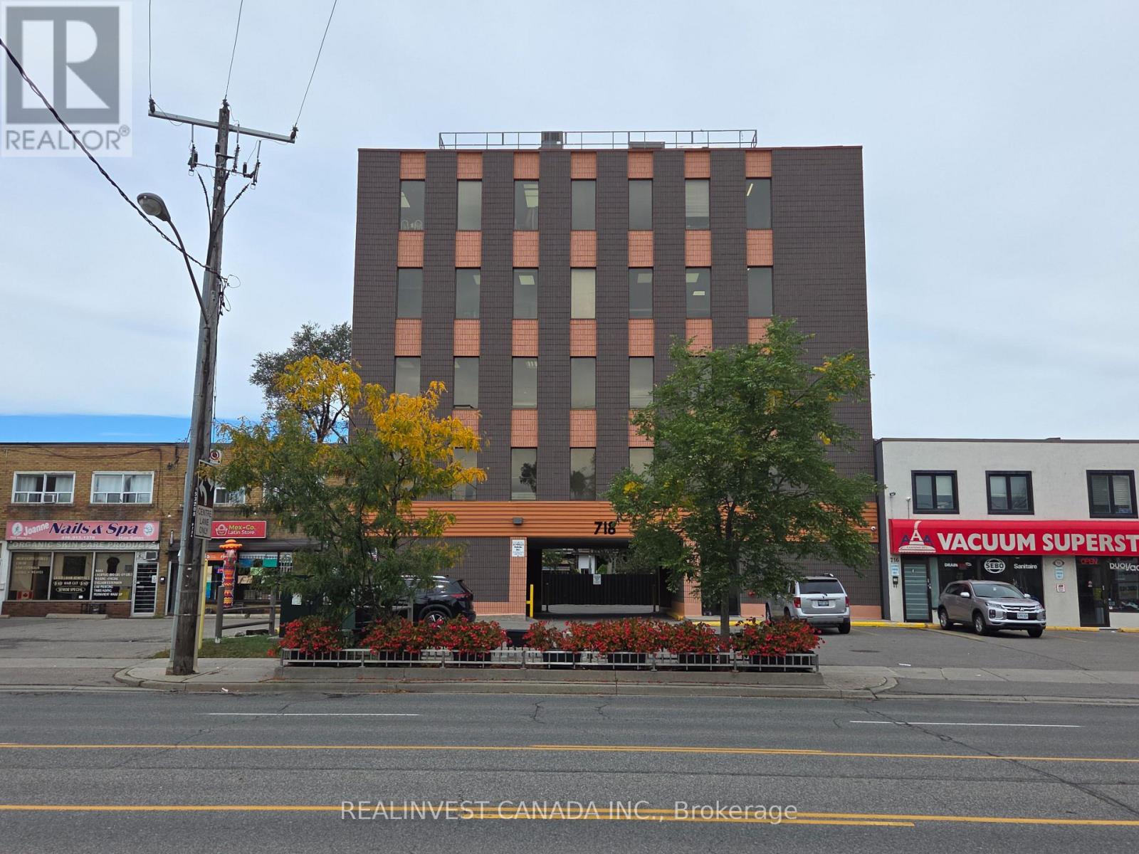 203 - 718 WILSON AVENUE, Toronto, Ontario