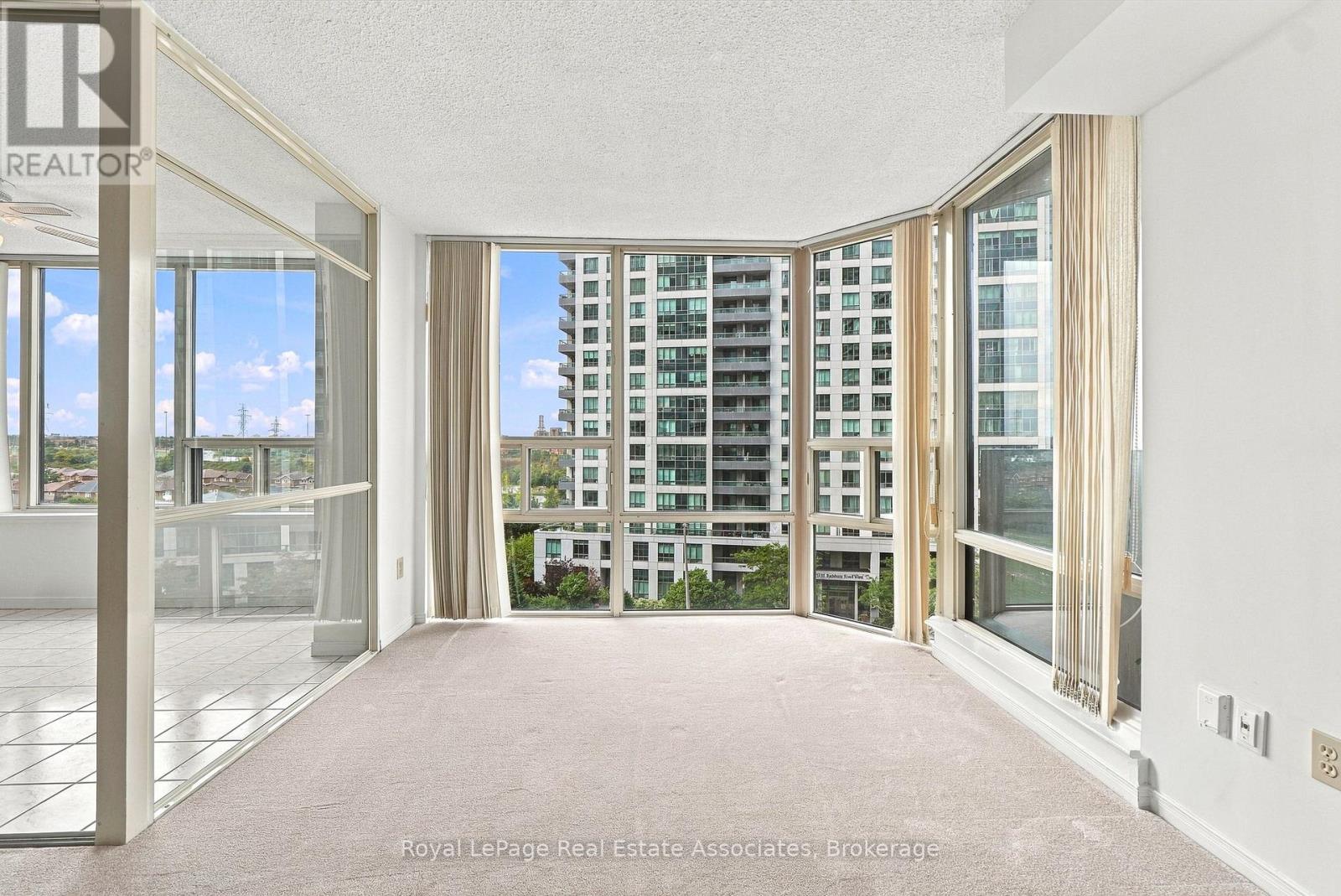 808 - 350 Rathburn Road W, Mississauga, Ontario  L5B 3Y2 - Photo 14 - W13856516
