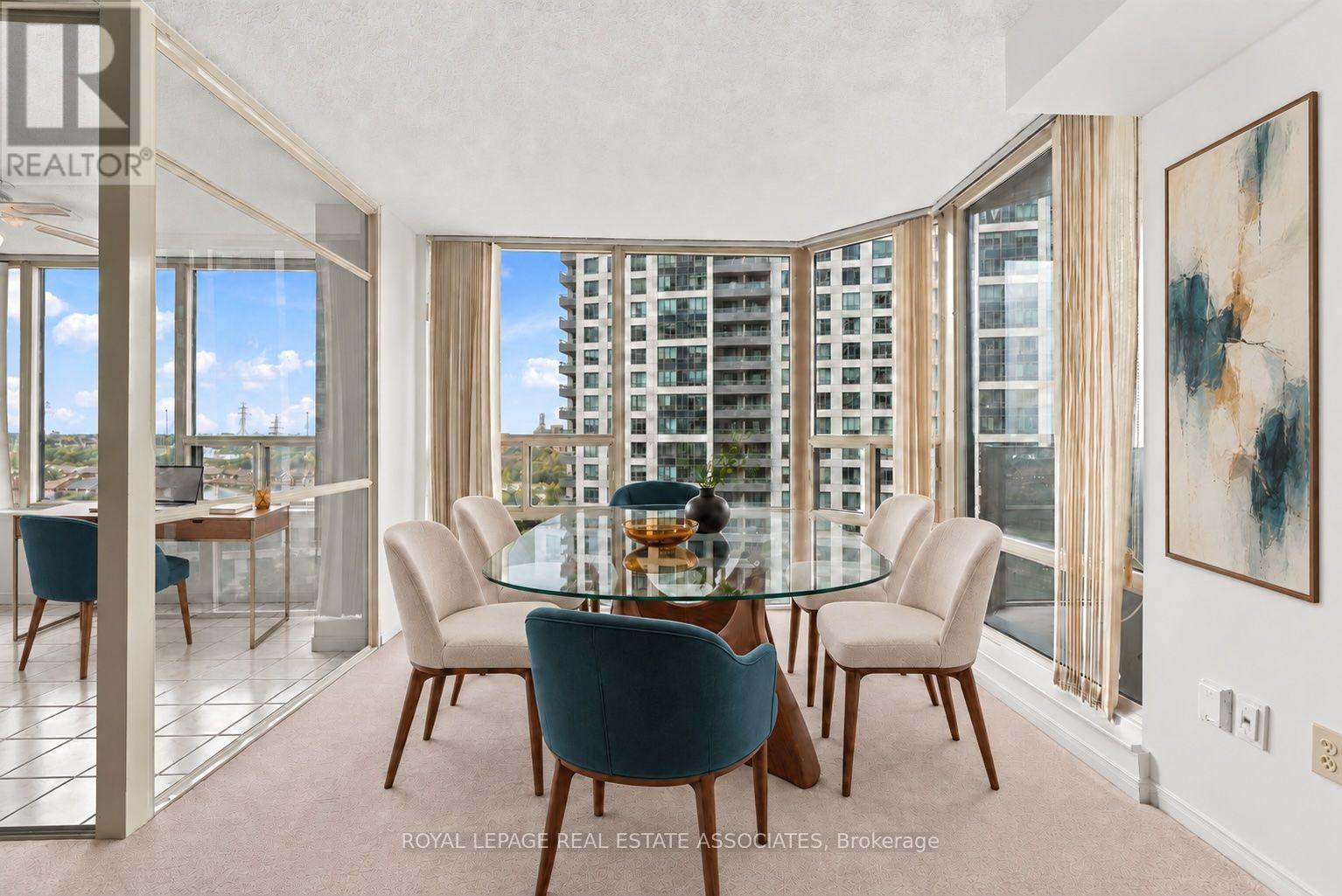 808 - 350 Rathburn Road W, Mississauga, Ontario  L5B 3Y2 - Photo 15 - W13856516