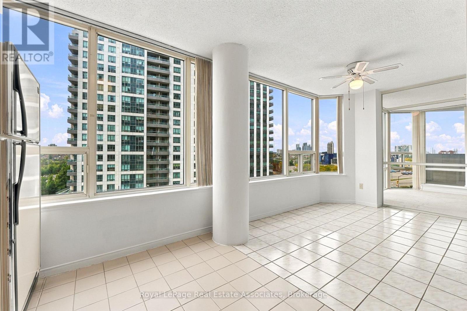 808 - 350 Rathburn Road W, Mississauga, Ontario  L5B 3Y2 - Photo 16 - W13856516